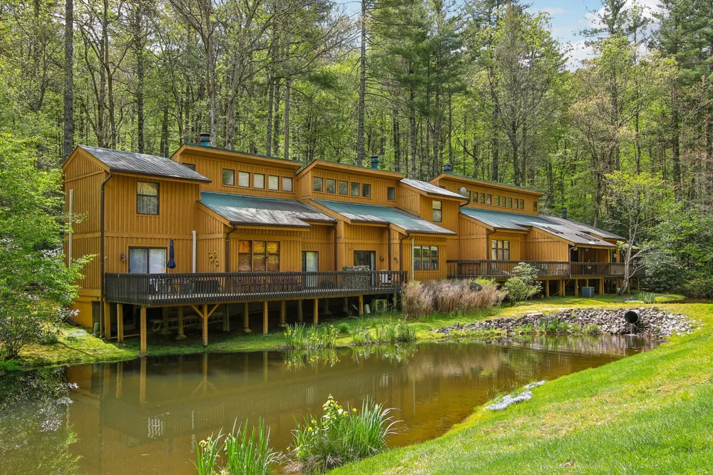 24 Chestnut Ridge Road #23D Sapphire, NC 28774