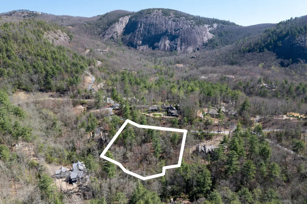 124 Taut Line Lane Sapphire, NC 28774