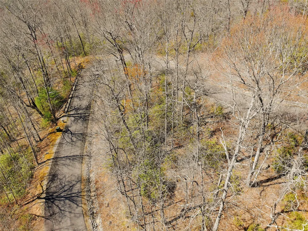 26,27B Mayfly Drive Cullowhee, NC 28723
