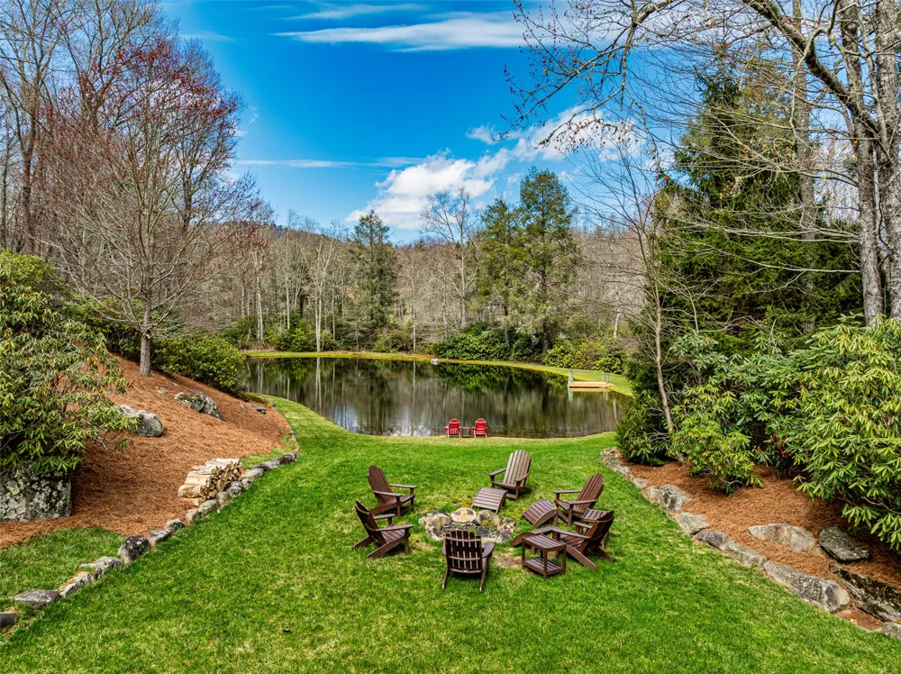 124 Compass Rose Way Cullowhee, NC 28723