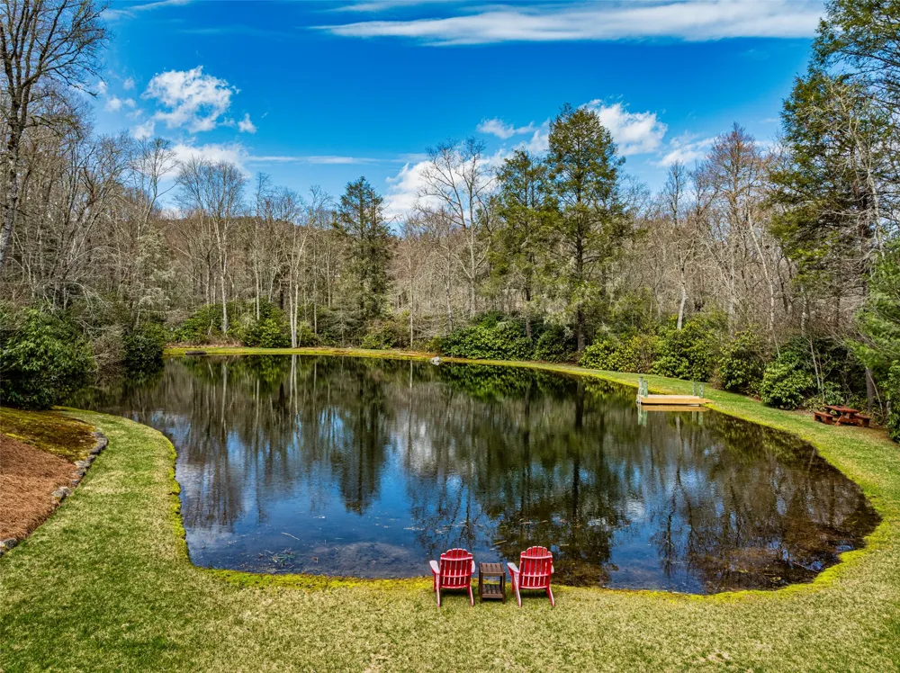 124 Compass Rose Way Cullowhee, NC 28723