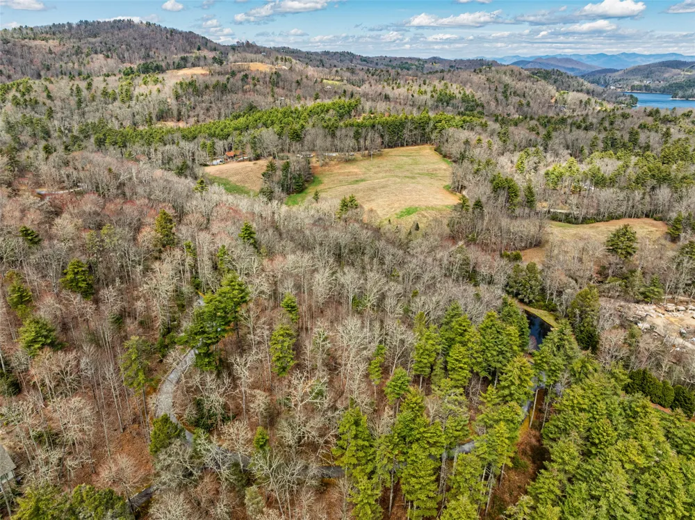 124 Compass Rose Way Cullowhee, NC 28723