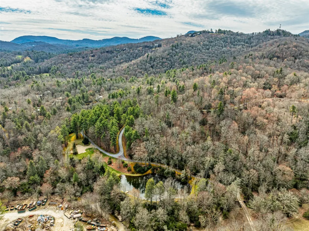124 Compass Rose Way Cullowhee, NC 28723