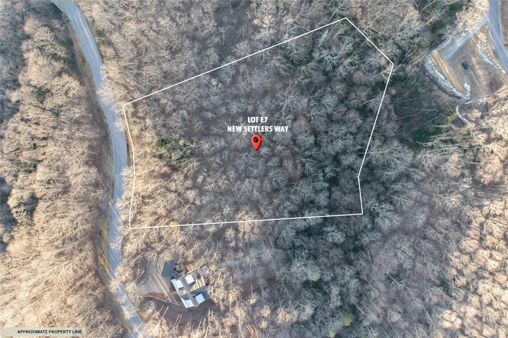 Lot E7 New Settler's Way Glenville, NC 28736