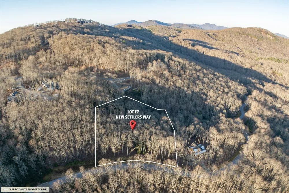 Lot E7 New Settler's Way Glenville, NC 28736