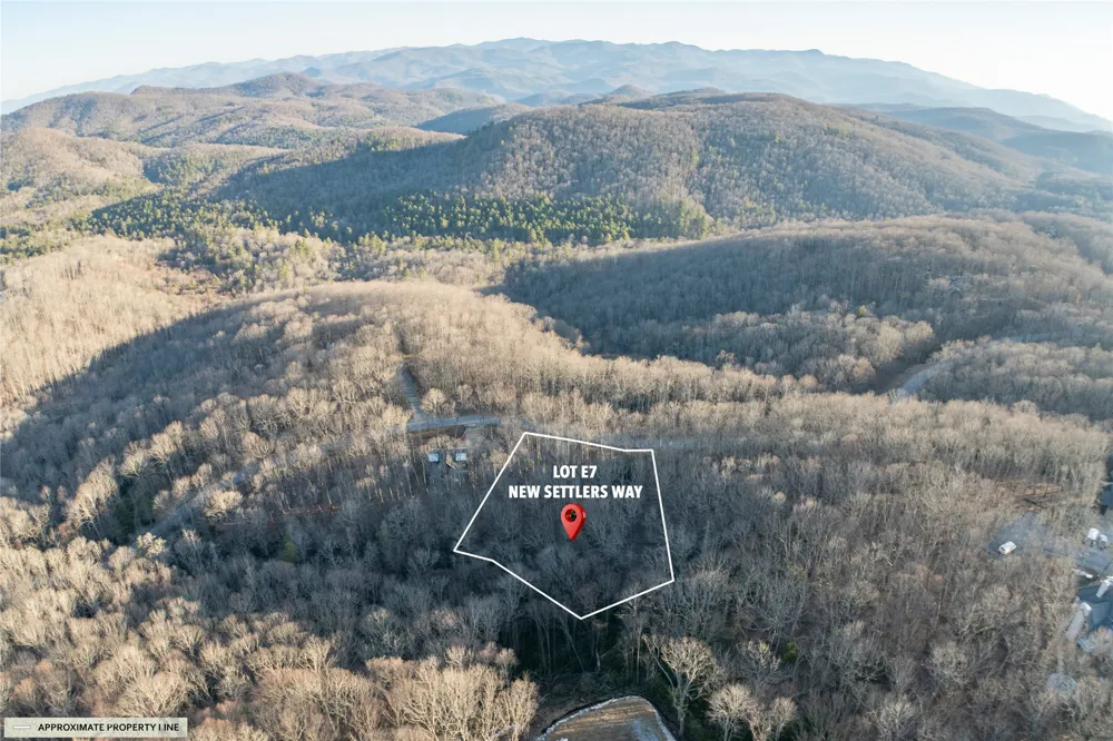 Lot E7 New Settler's Way Glenville, NC 28736