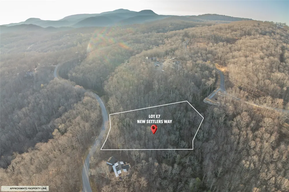 Lot E7 New Settler's Way Glenville, NC 28736