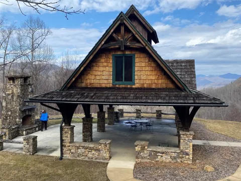 2672 Pilot Knob Road