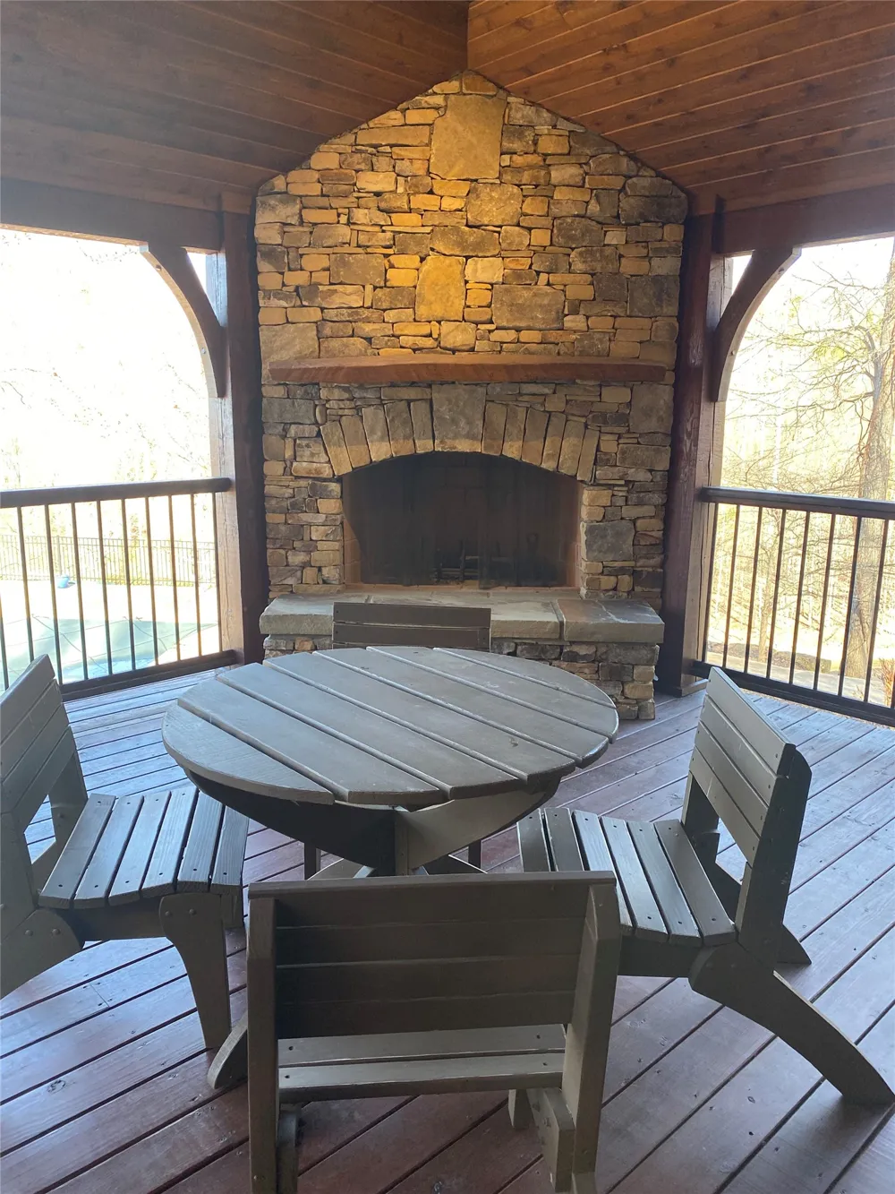 2672 Pilot Knob Road Glenville, NC 28736