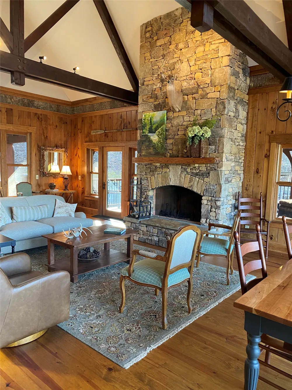 2672 Pilot Knob Road Glenville, NC 28736