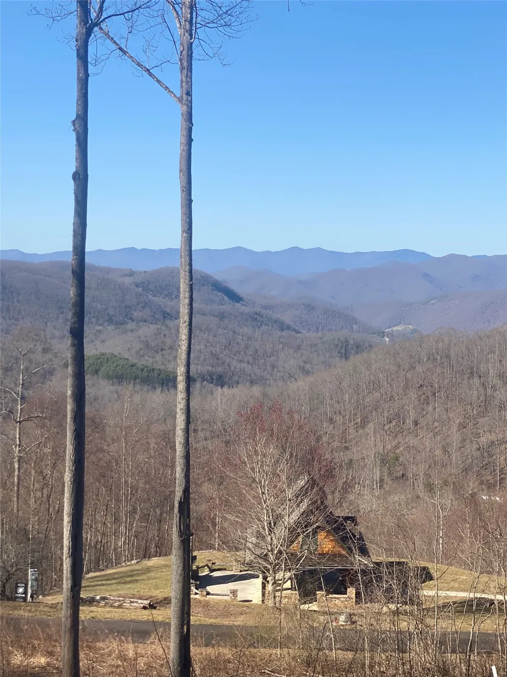 2672 Pilot Knob Road Glenville, NC 28736