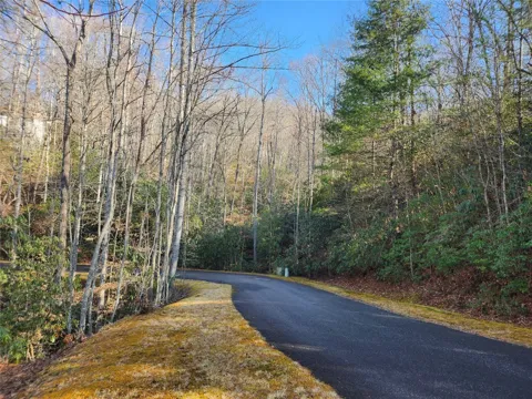 610 Aberdeen Lane