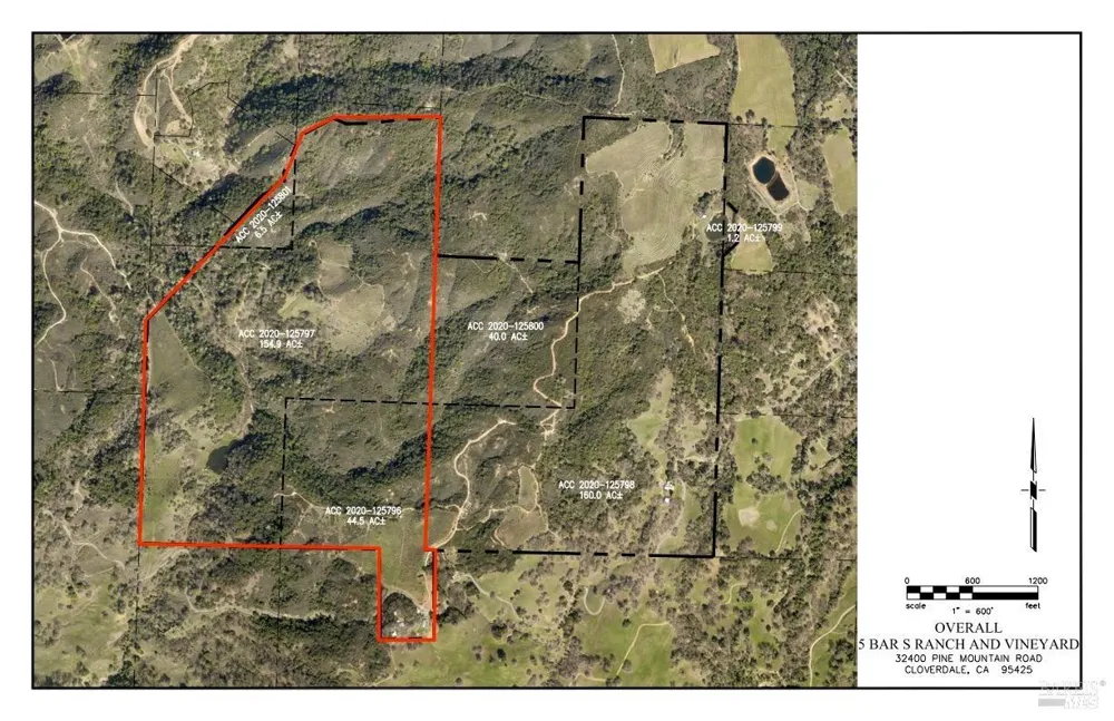 32400 Pine Mountain Road Cloverdale, CA 95425