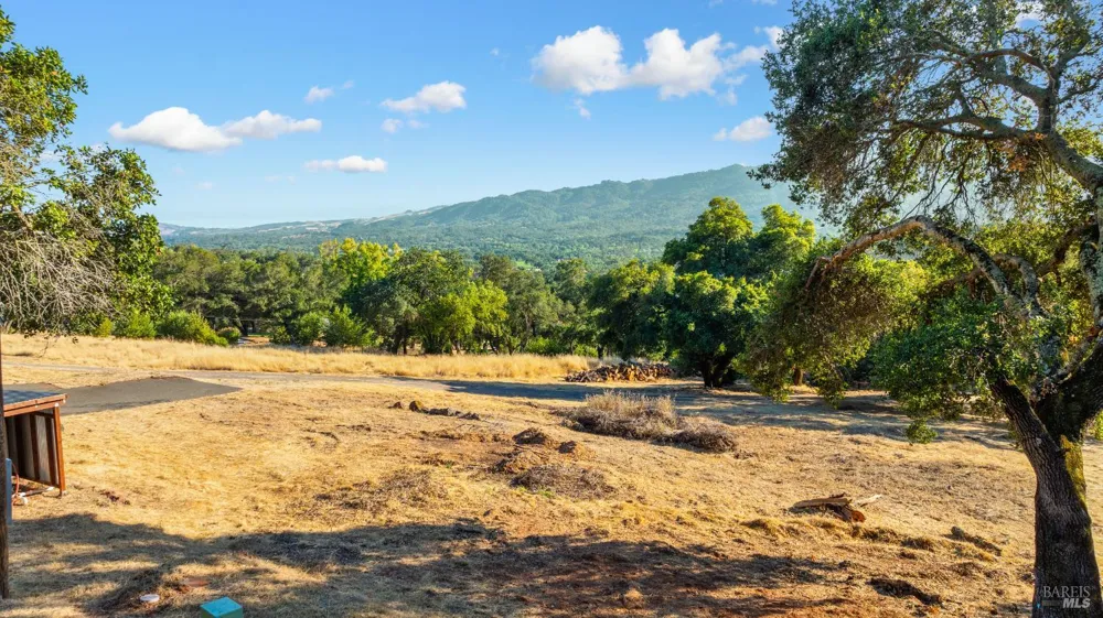 14351 Babb Lane Glen Ellen, CA 95442