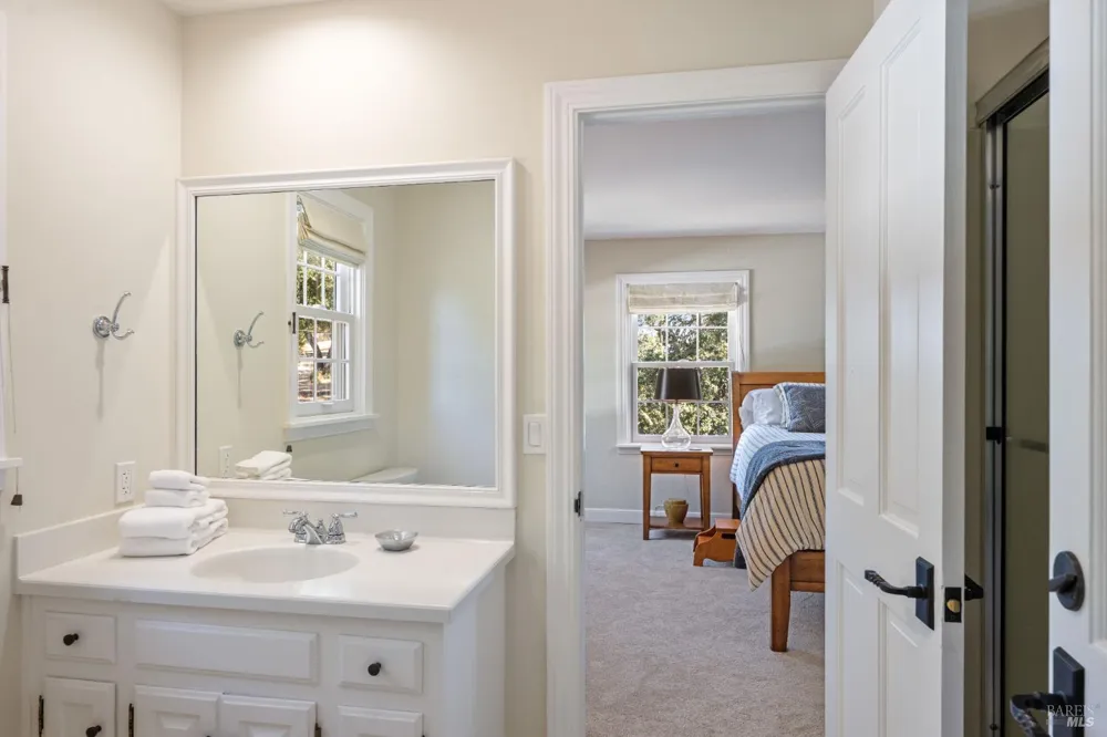 14351 Babb Lane Glen Ellen, CA 95442