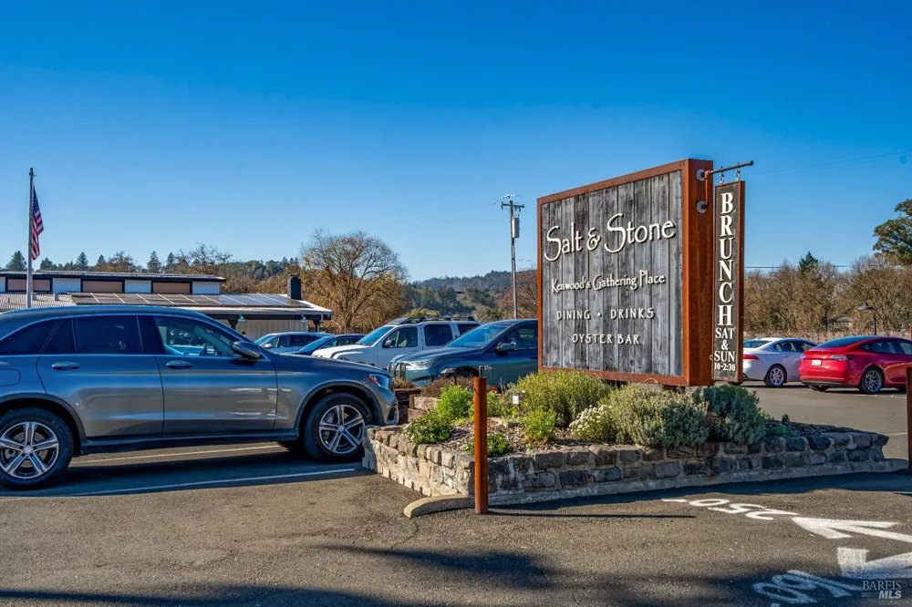 14351 Babb Lane Glen Ellen, CA 95442