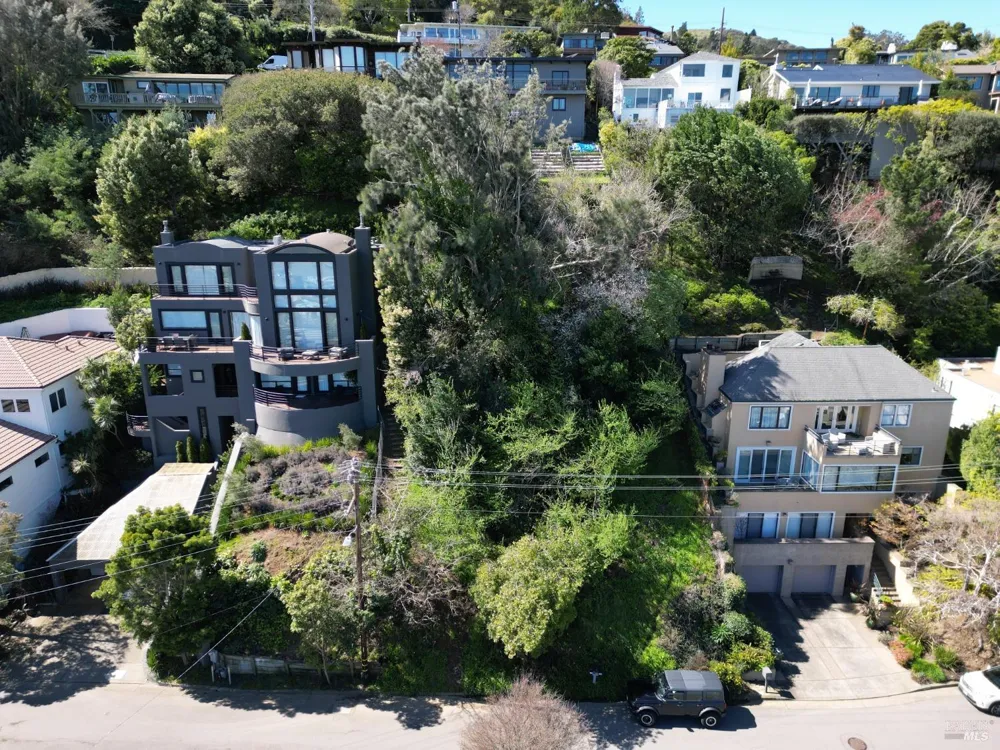 177 Cazneau Avenue Sausalito, CA 94965
