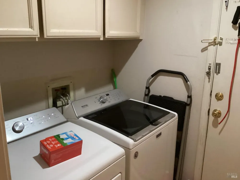317 Windflower Court Windsor, CA 95492