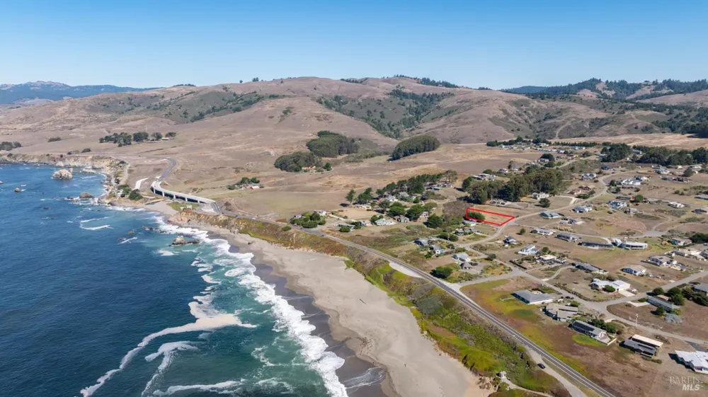 225 Los Santos Drive Bodega Bay, CA 94923
