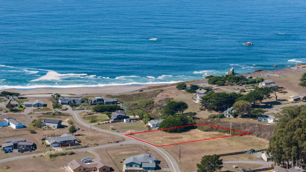 225 Los Santos Drive Bodega Bay, CA 94923