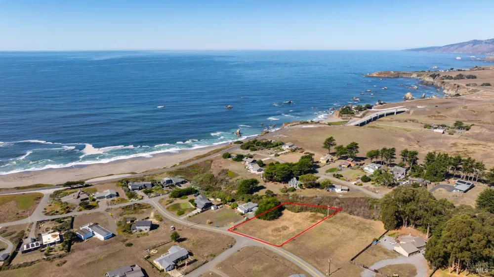 225 Los Santos Drive Bodega Bay, CA 94923