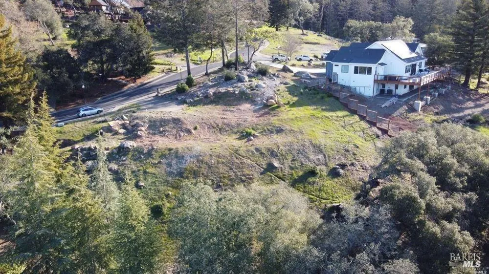 3816 Clear Ridge Santa Rosa, CA 95404