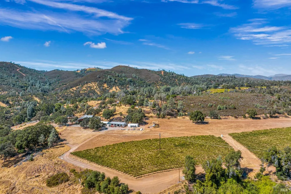 500 Old Long Valley Road Clearlake Oaks, CA 95423