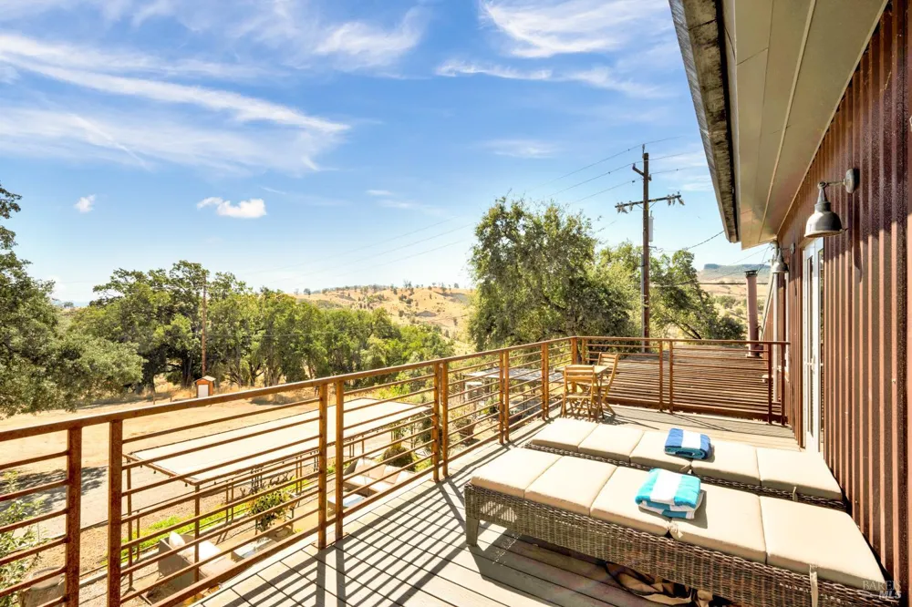 500 Old Long Valley Road Clearlake Oaks, CA 95423