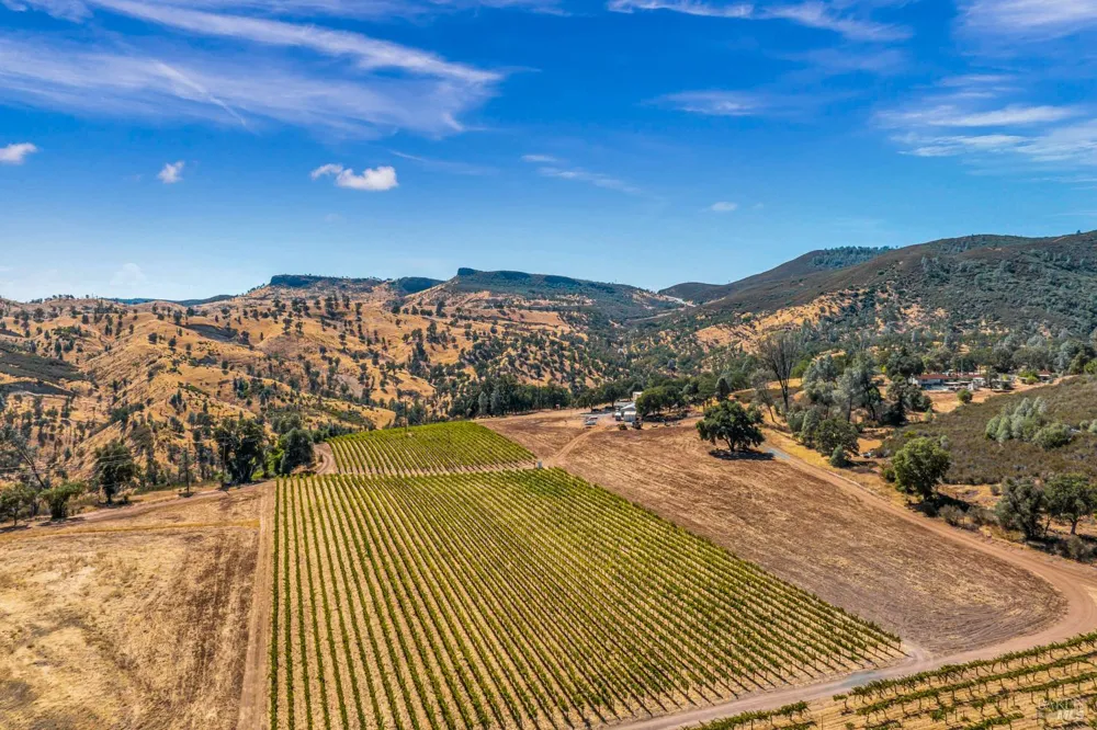 500 Old Long Valley Road Clearlake Oaks, CA 95423