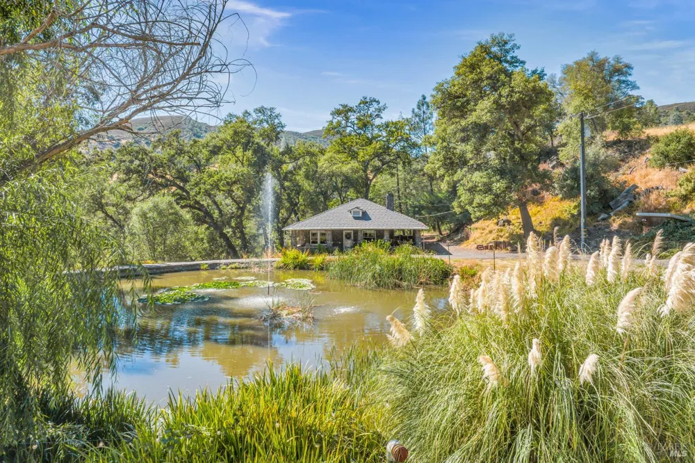 500 Old Long Valley Road Clearlake Oaks, CA 95423