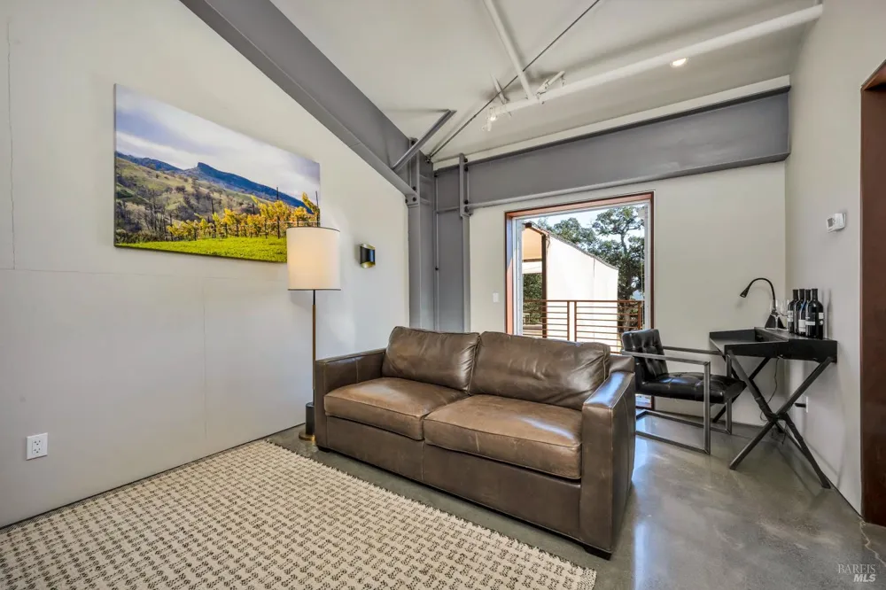 500 Old Long Valley Road Clearlake Oaks, CA 95423