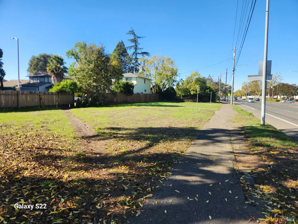2100 Sebastopol Road Santa Rosa, CA 95407