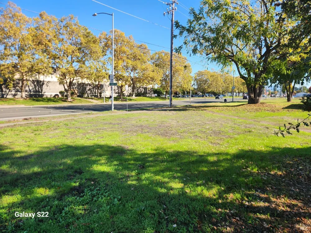 2100 Sebastopol Road Santa Rosa, CA 95407