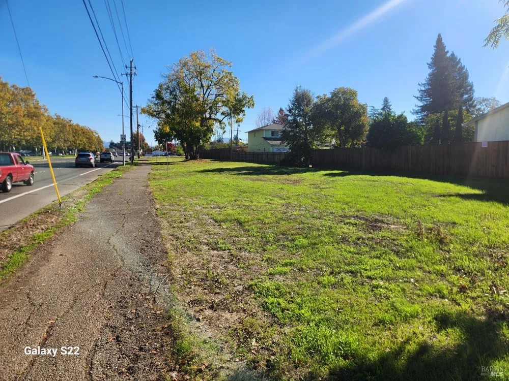 2100 Sebastopol Road Santa Rosa, CA 95407