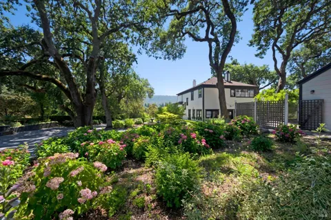 125 Cristo Lane