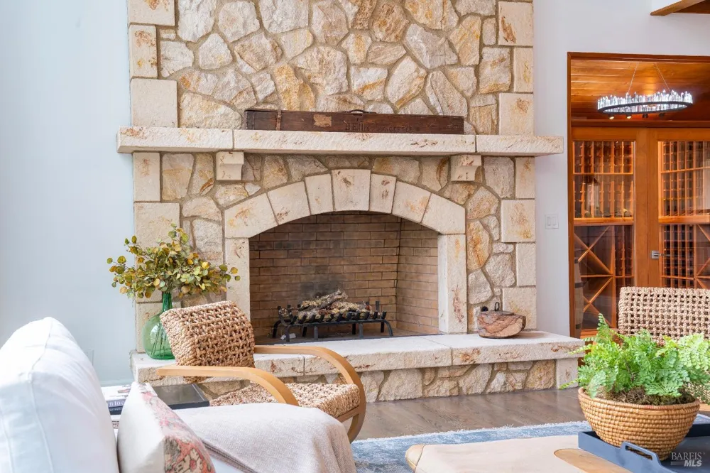 1590 Sylvaner Avenue St. Helena, CA 94574