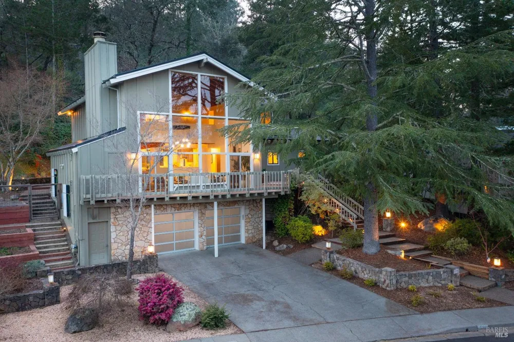 1590 Sylvaner Avenue St. Helena, CA 94574