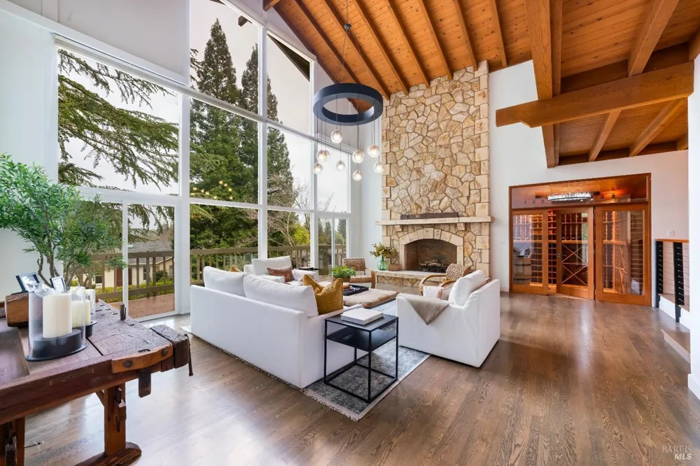 1590 Sylvaner Avenue St. Helena, CA 94574