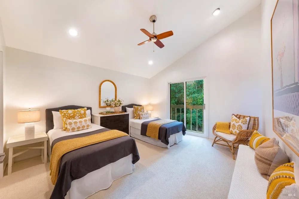 1590 Sylvaner Avenue St. Helena, CA 94574