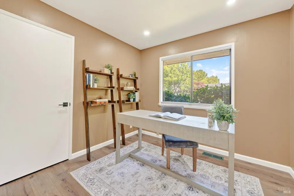 1819 Spring Mountain Court St. Helena, CA 94574