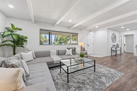 1819 Spring Mountain Court