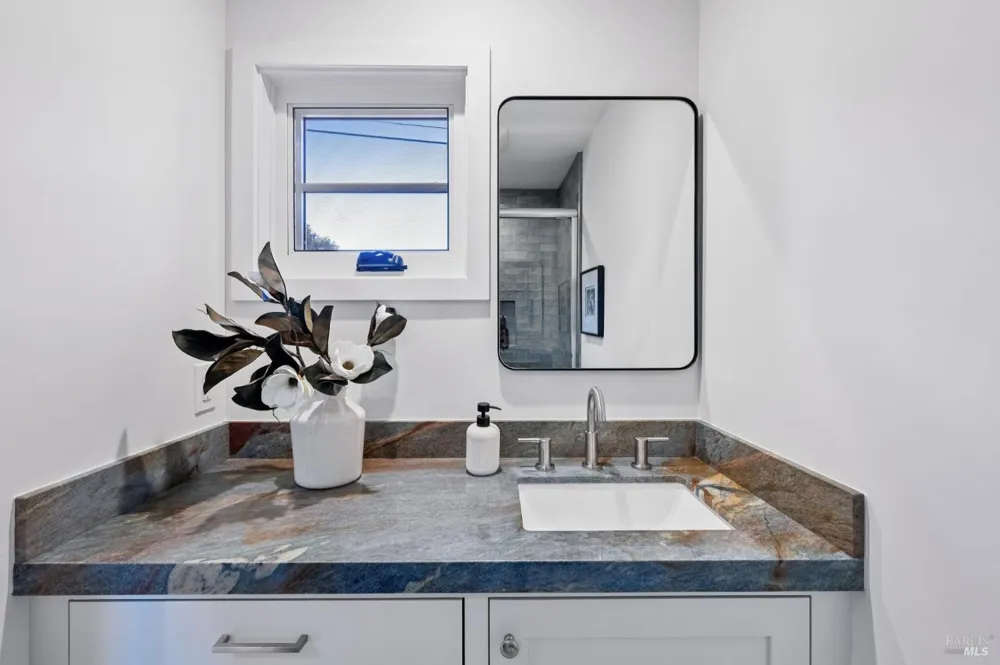 185 Elm Road Bolinas, CA 94924