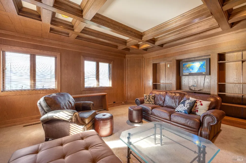 3295 Warm Springs Road Glen Ellen, CA 95442