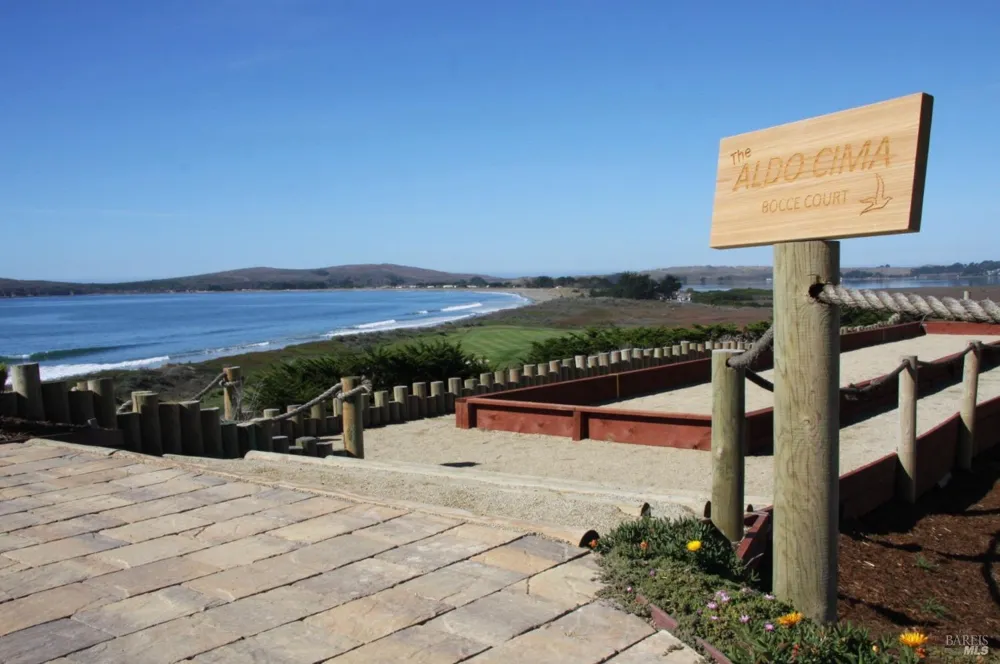 21165 Hummingbird Court Bodega Bay, CA 94923