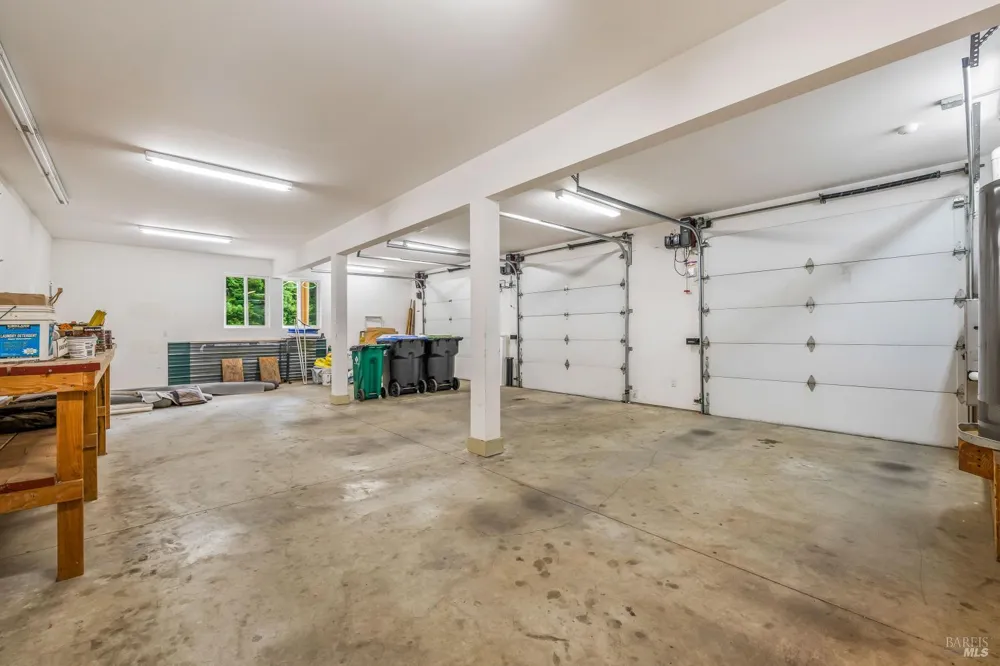 16611 Pearl Ranch Road Fort Bragg, CA 95437
