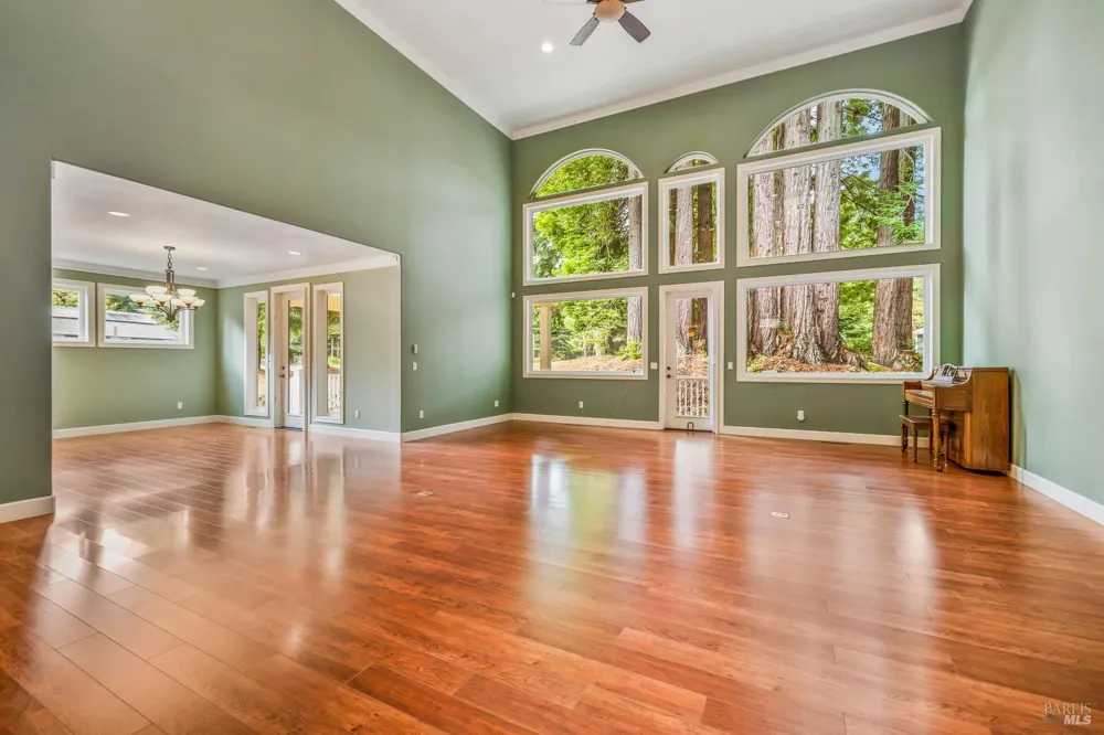 16611 Pearl Ranch Road Fort Bragg, CA 95437