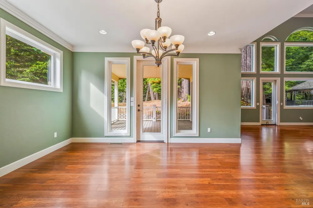 16611 Pearl Ranch Road Fort Bragg, CA 95437