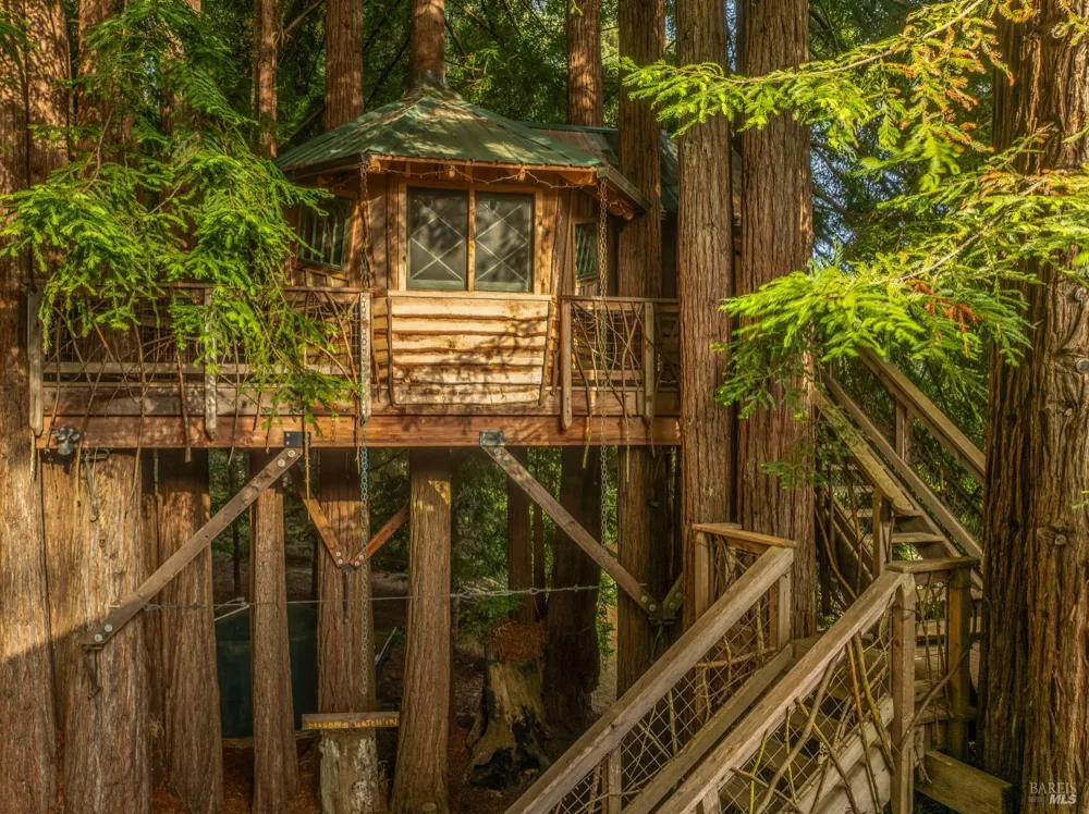 16611 Pearl Ranch Road Fort Bragg, CA 95437