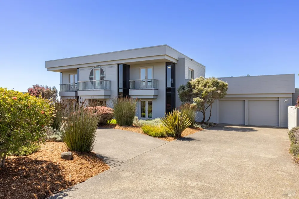 315 Mainsail Drive Bodega Bay, CA 94923
