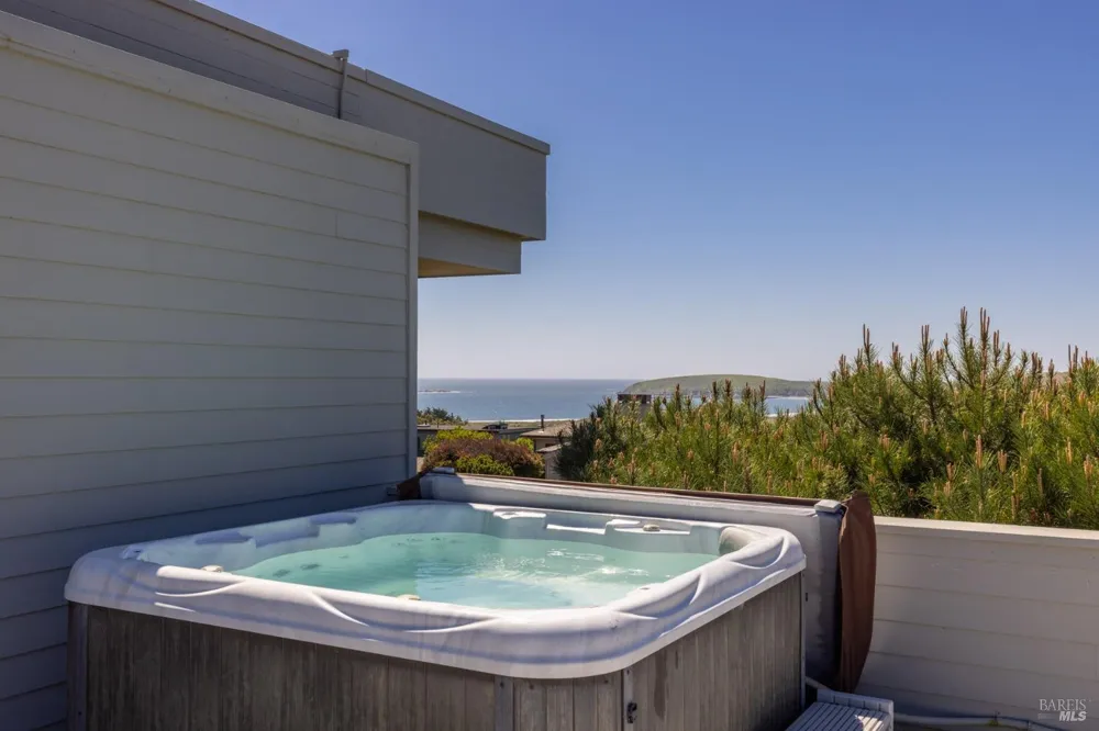 315 Mainsail Drive Bodega Bay, CA 94923